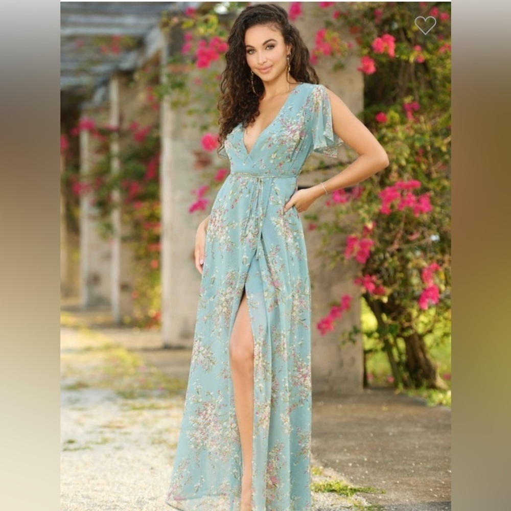 Velvi Kari Floral Maxi Dress